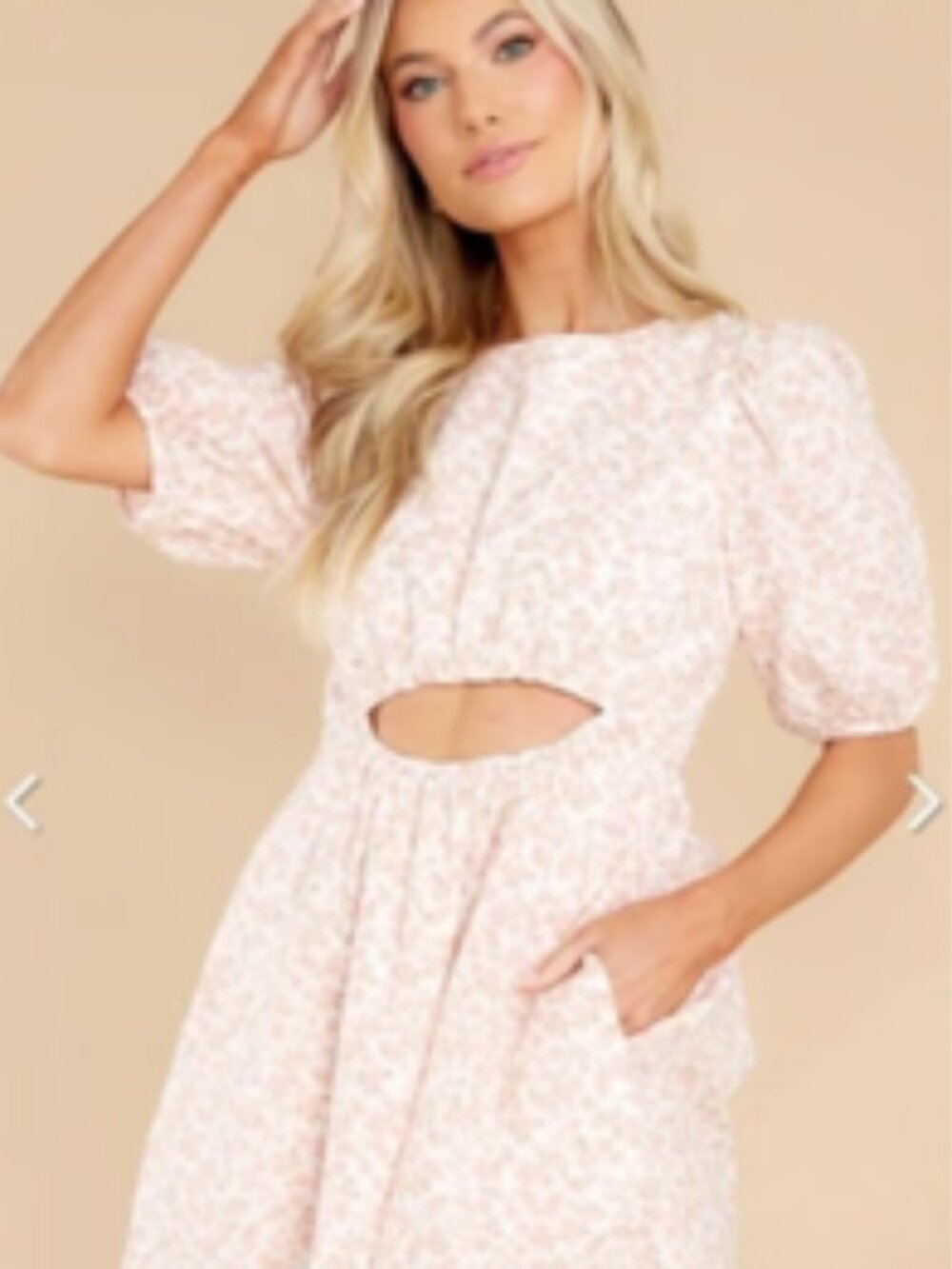 Moodie Women’s Floral Cut-Out Short Sleeve Dress Size XS - Excellent Condition